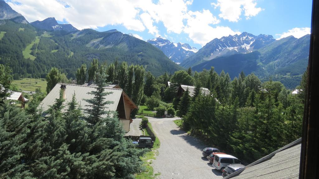 Auberge De Violaine Le Monêtier-les-Bains Εξωτερικό φωτογραφία